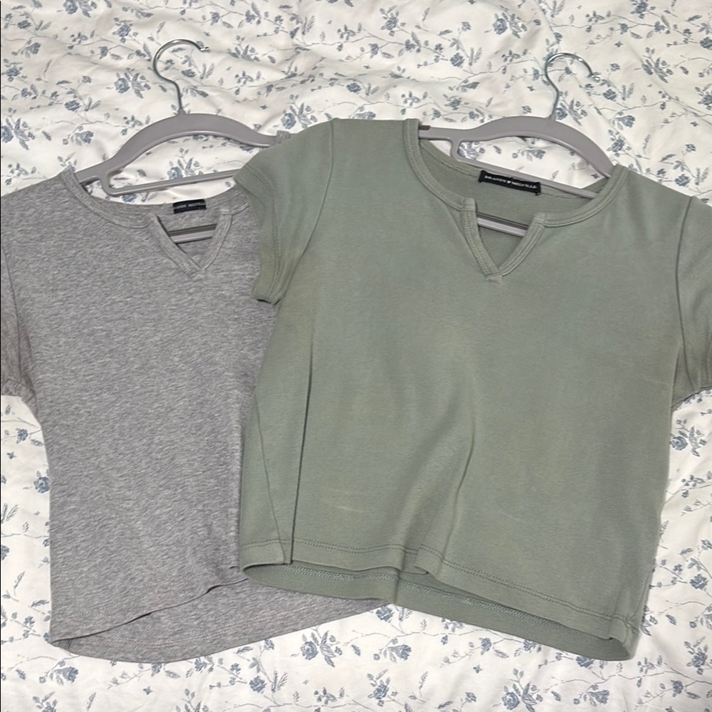 Brandy Melville Gray and Green Short Sleeve Tees